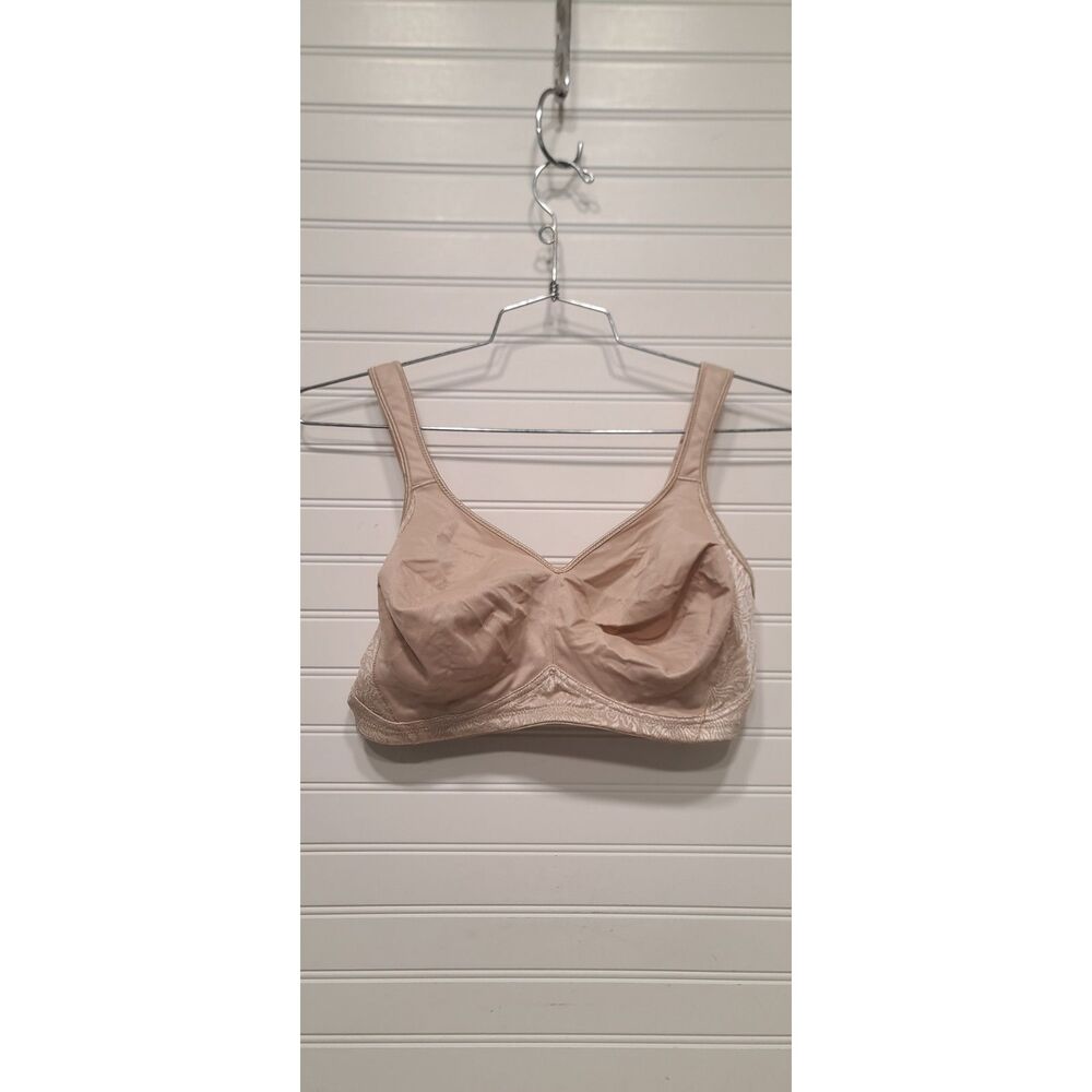 Playtex Beige Wire Free Bra Size 38DDD NWOT